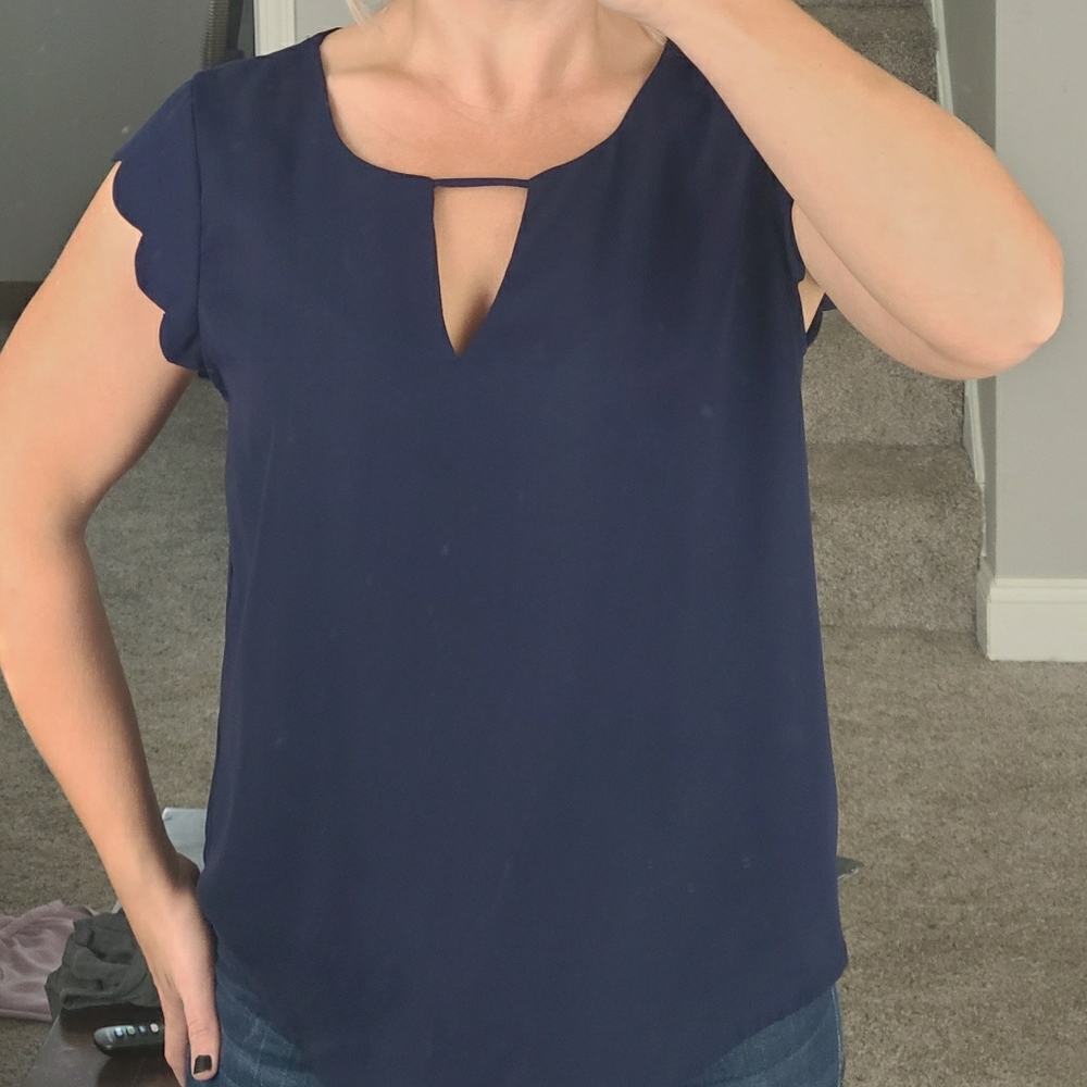 Short sleeved blouse